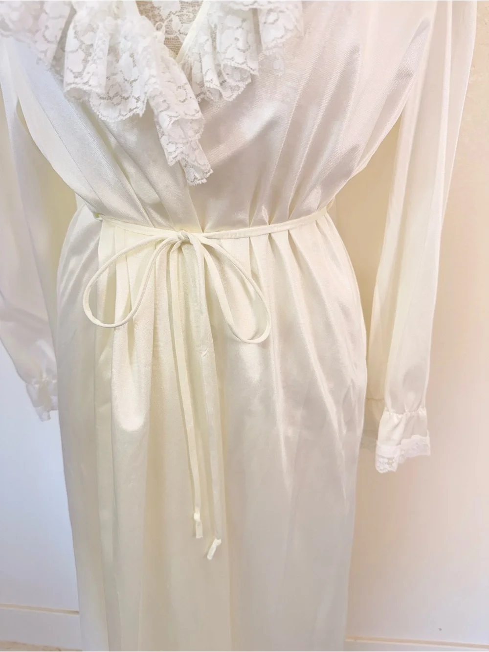 Vntg 70s Cottagecore Romantic Victorian Revival Angelcore Lace Maxi Dress Robe - Picture 3 of 6
